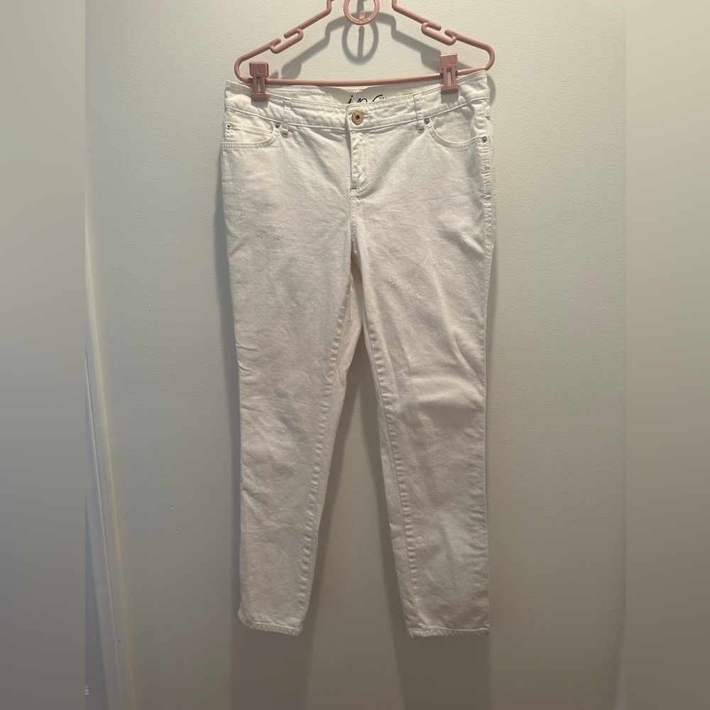 Inc International Concepts White Boyfriend Jeans Size 8